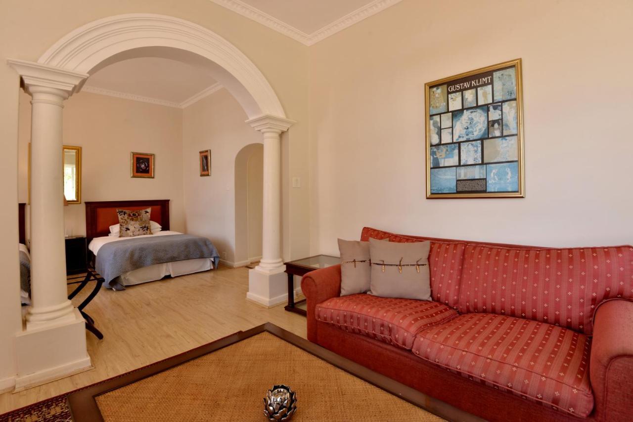 Stillness Manor Estate & Spa Constantia Luaran gambar